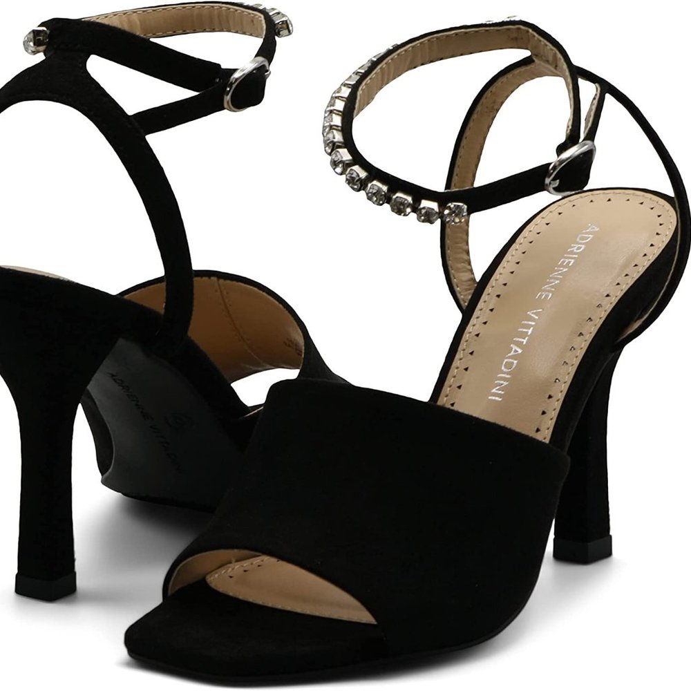 NEW ADRIENNE VITTADINI Ginnie Black Suede Jeweled Heeled Sandal Size 9.5